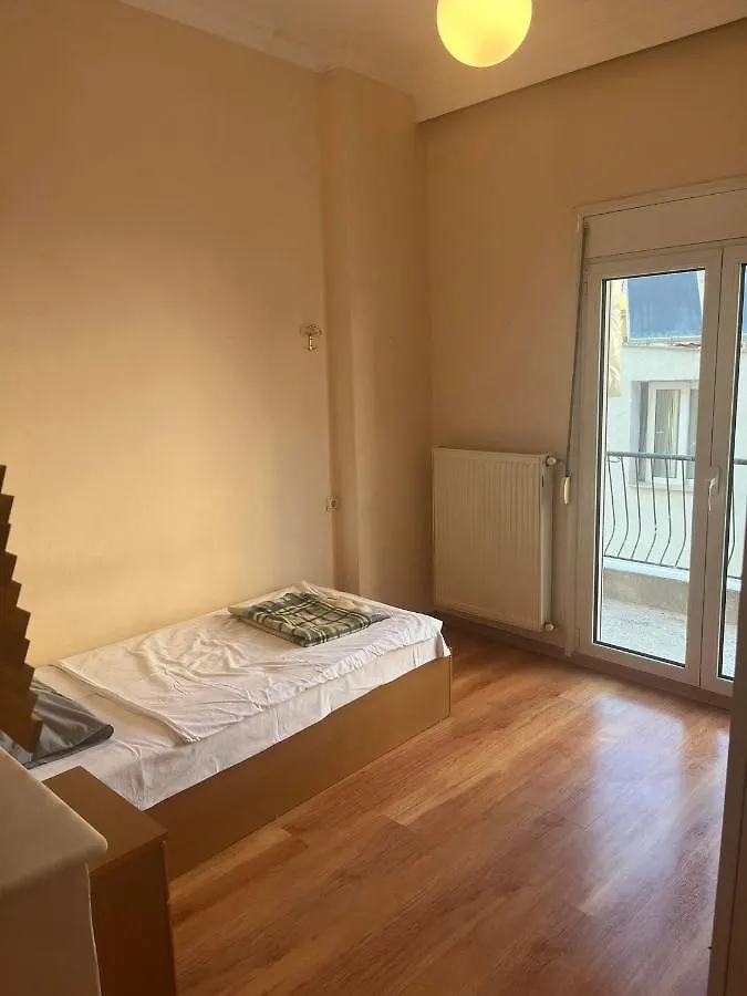 Two Bedroom Apartment In Historical Area Thessaloniki