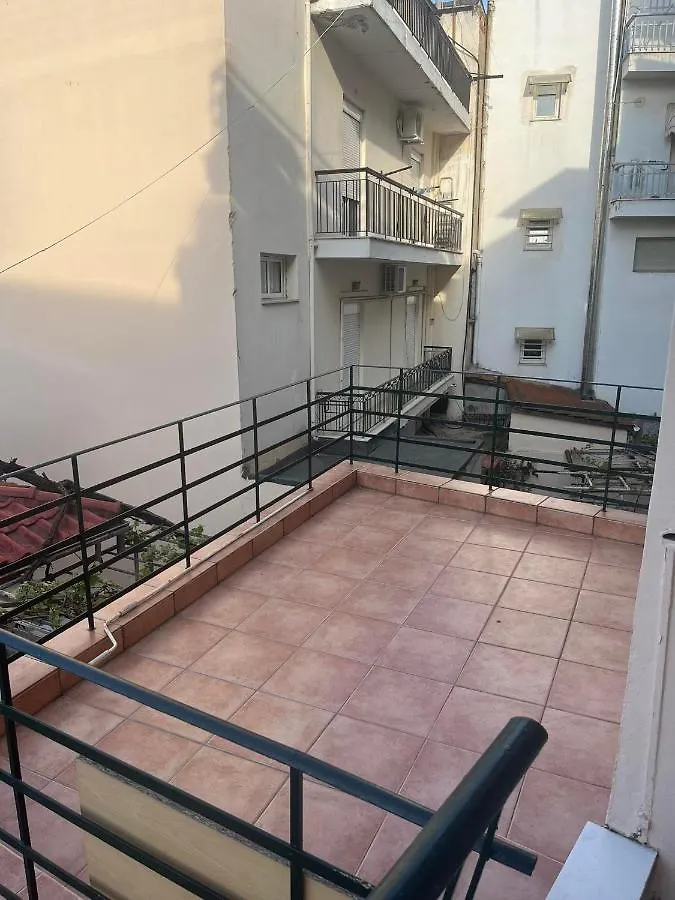 Two Bedroom Apartment In Historical Area Thessaloniki